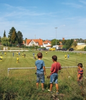 Fußballplatz - Felchta